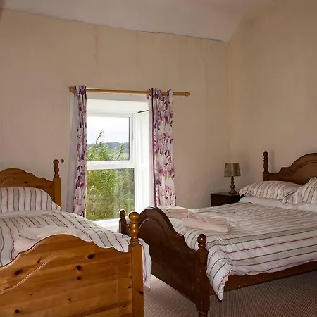 3 Bed In Lismore Oc-ii07013