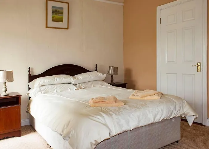 3 Bed In Lismore Oc-ii07013 *